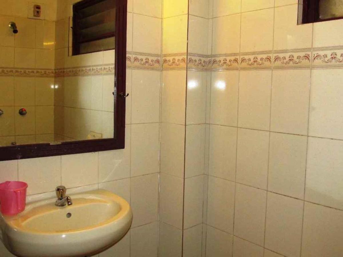 Swimsea Beach Resort, A Beach Property Panaji Esterno foto